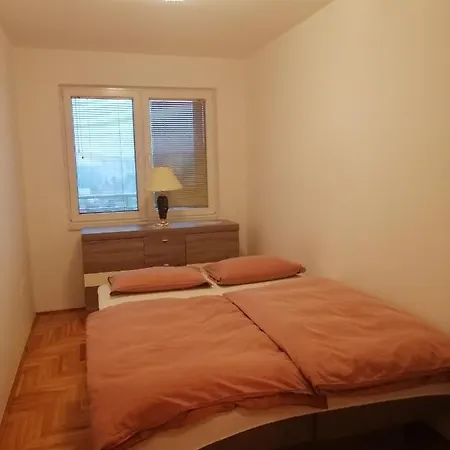 Apartman Apartman *